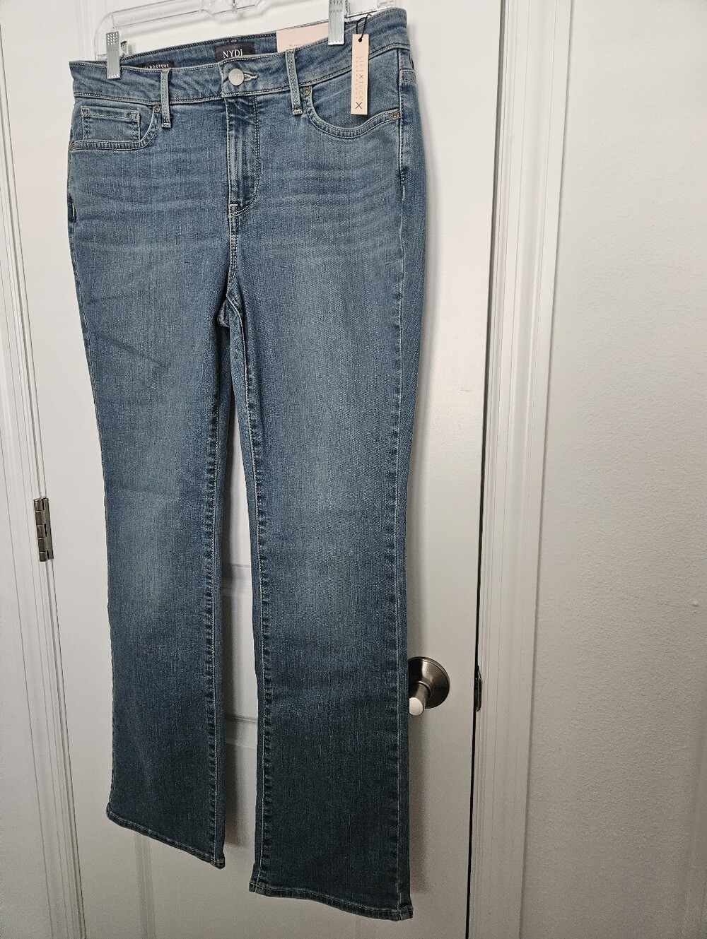 NWT Womens NYDJ Barbara Bootcut Denim Jeans Size 8 Petite